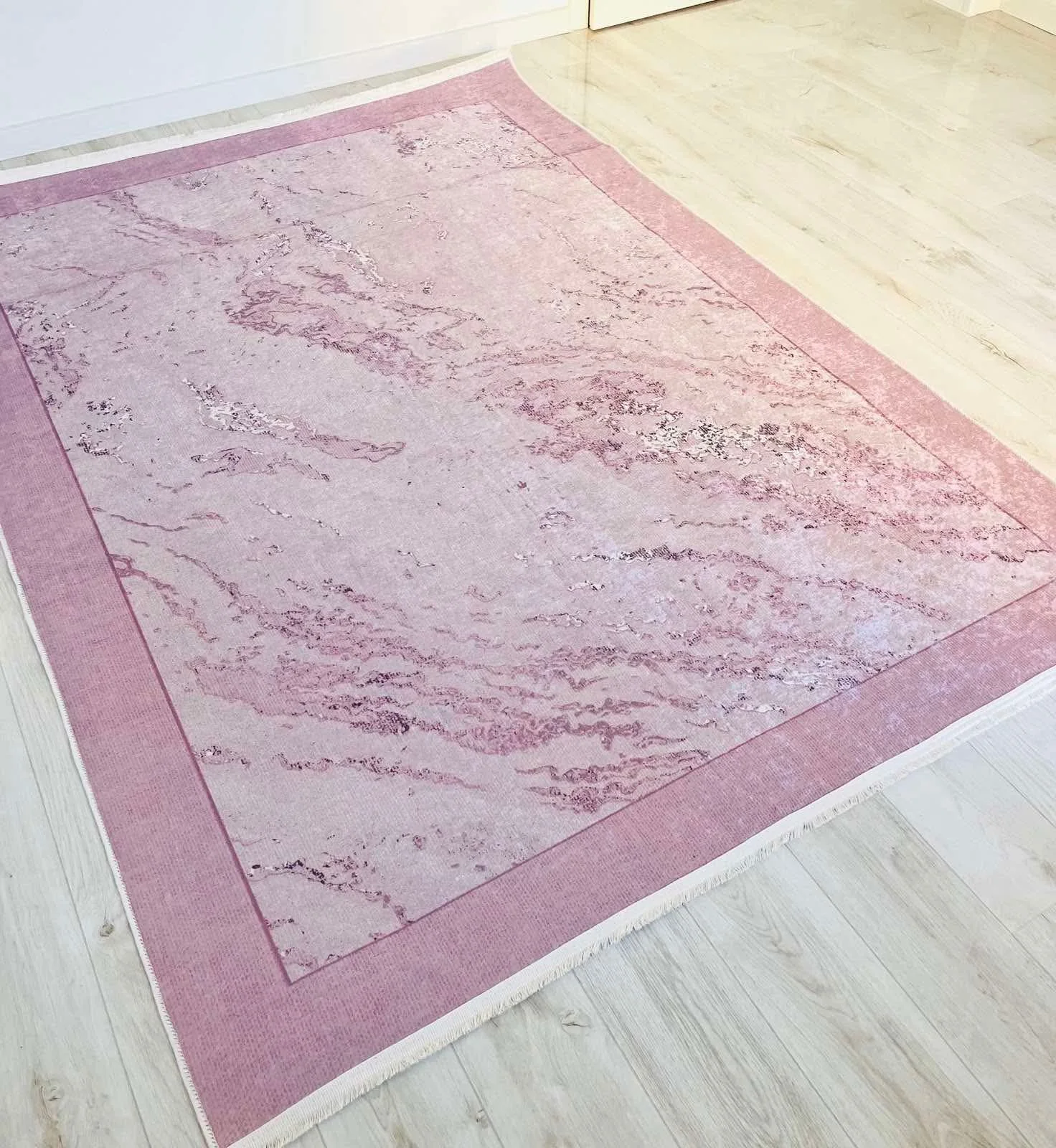 Tepih Mramor, puder roze
