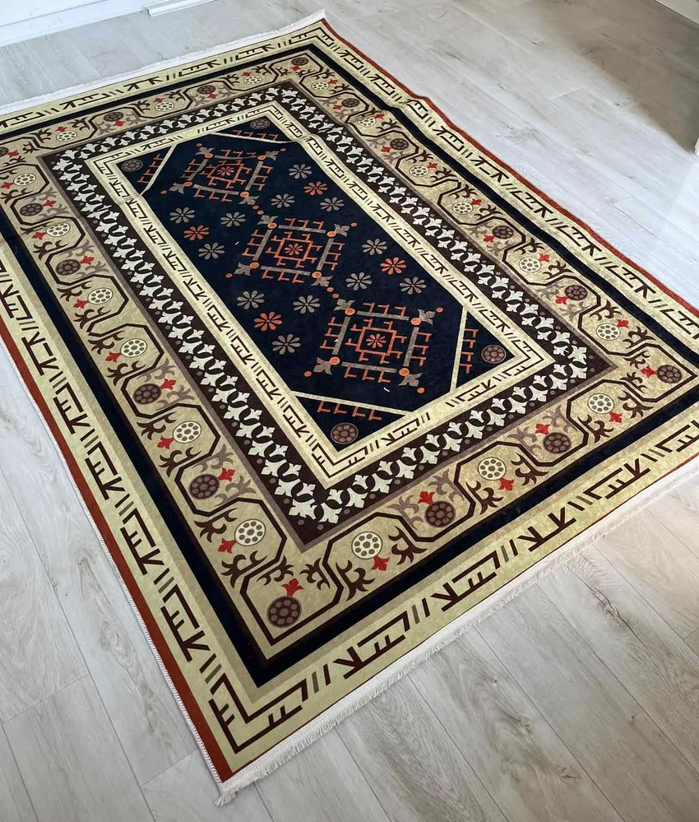 Tepih Sultan, teget orijentalni